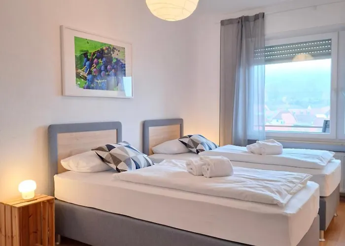 3 Bedroom Burgpanorama Im Haus Frey Mit Ausblick, 2 Baeder, Parken Vor Dem Haus, Balkon, Kueche *